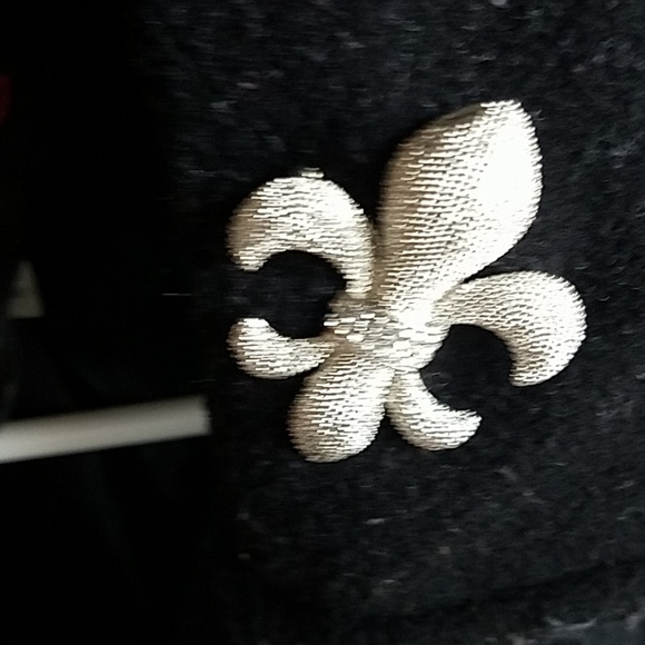 Fleur de Lis pin - Picture 3 of 3